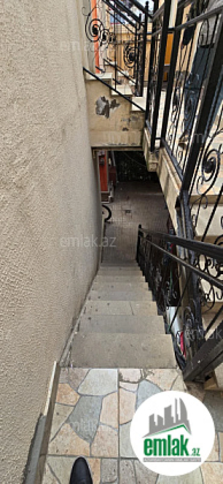 Satılır 1 otaqlı köhnə tikili 24 m²