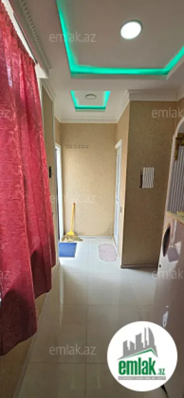 Satılır 1 otaqlı köhnə tikili 24 m²