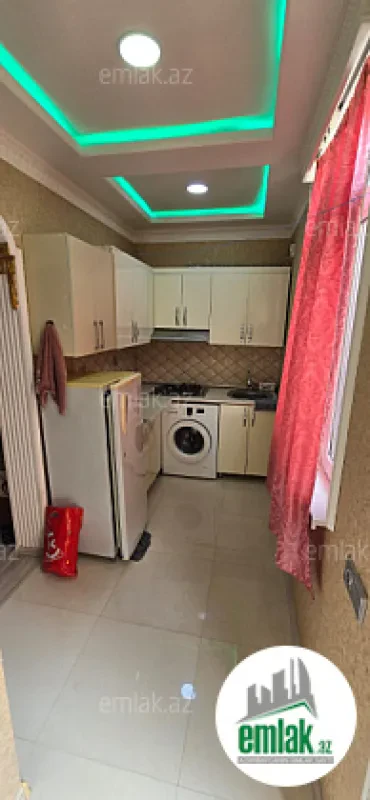 Satılır 1 otaqlı köhnə tikili 24 m²