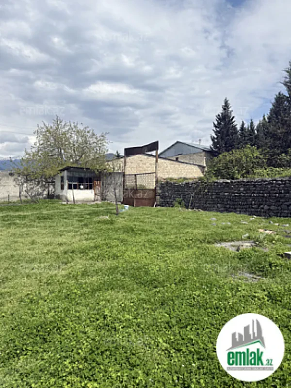 Satılır 1 otaqlı obyekt 42000 m²