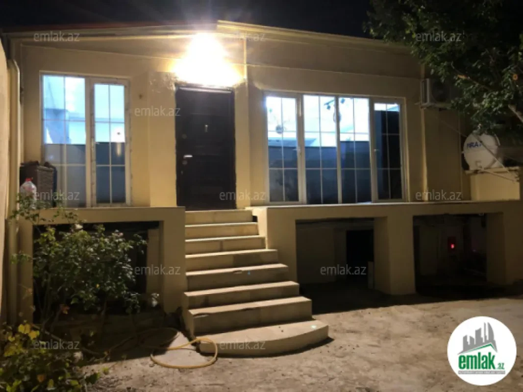Satılır 6 otaqlı həyət evi 250 m²