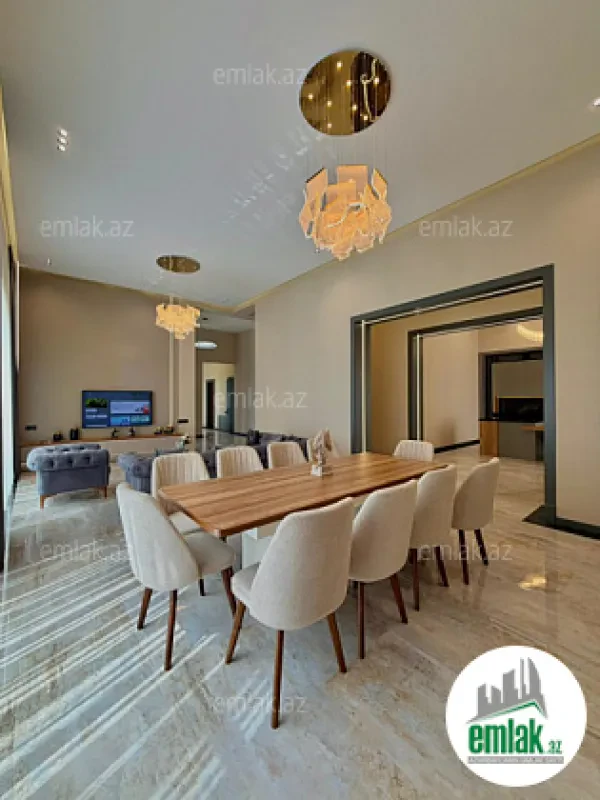 Satılır 5 otaqlı mənzil 270 m²