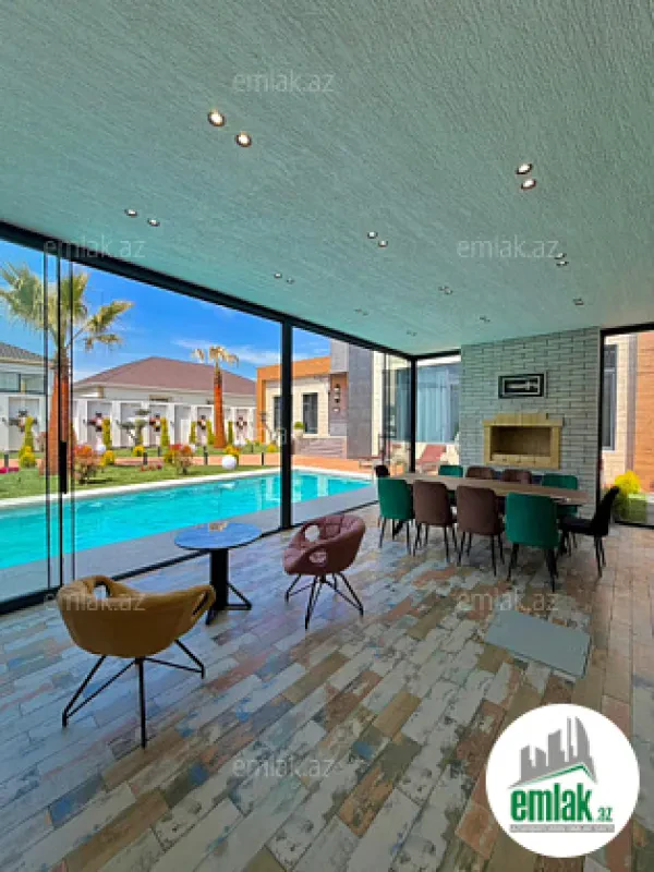 Satılır 5 otaqlı mənzil 270 m²