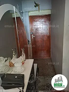 Satılır 1 otaqlı köhnə tikili 24 m²