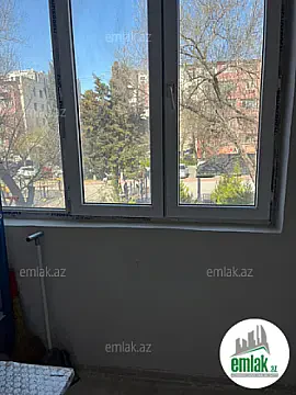 Satılır 1 otaqlı köhnə tikili 35 m²