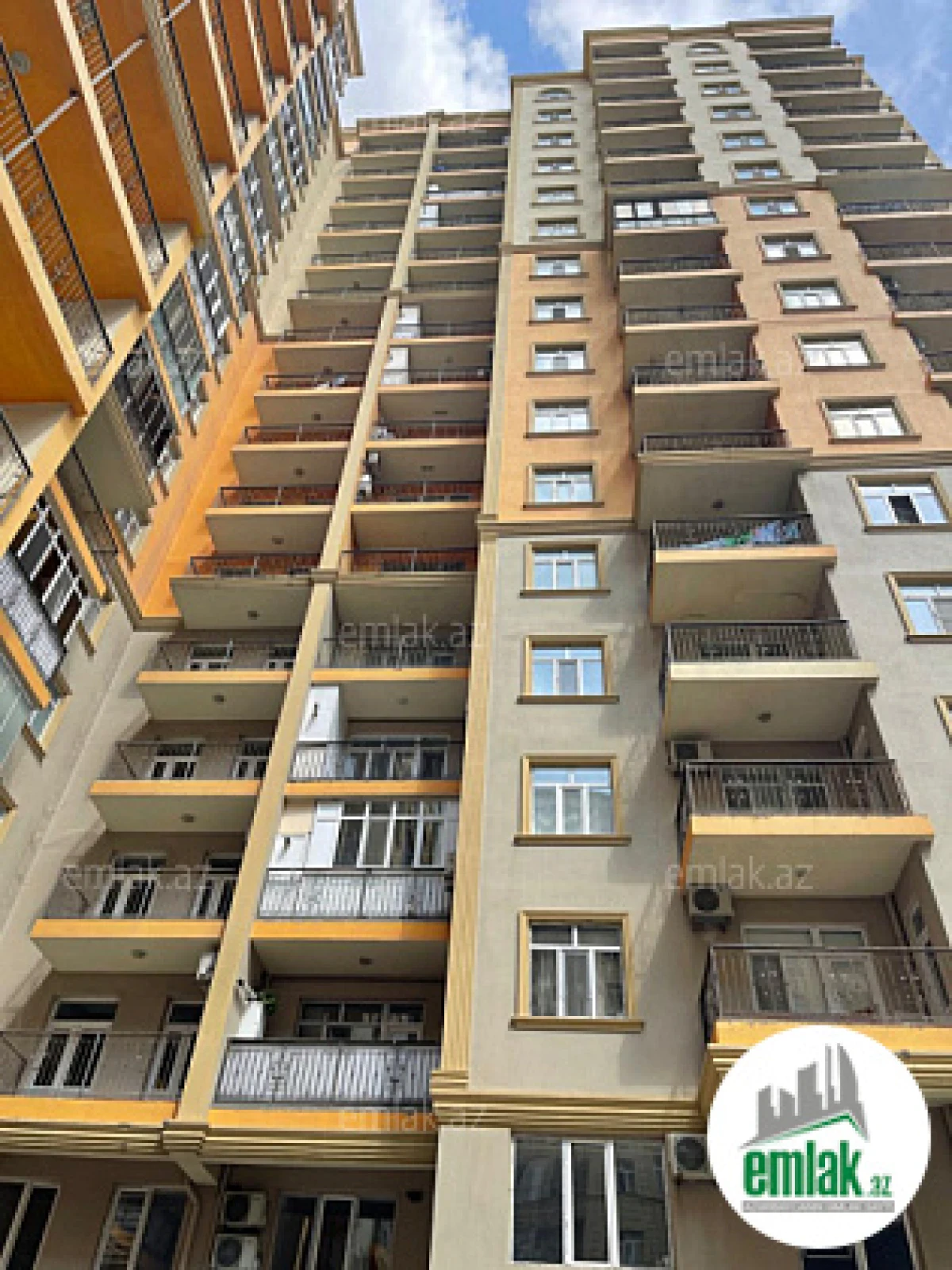 Satılır 2 otaqlı yeni tikili 100 m²