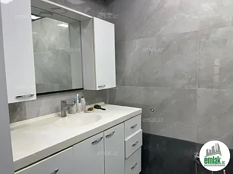 Satılır 2 otaqlı yeni tikili 100 m²