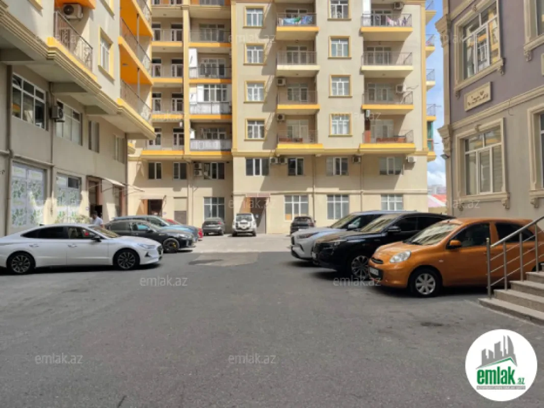 Satılır 2 otaqlı yeni tikili 100 m²