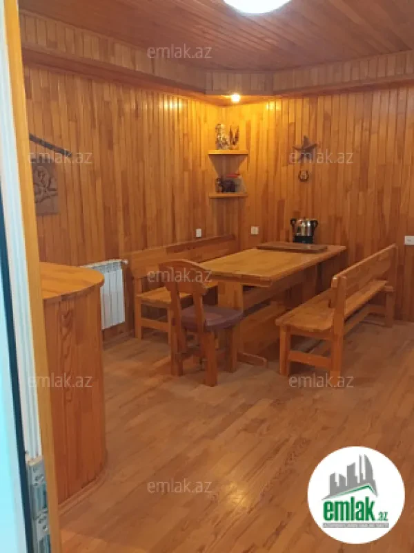Satılır 6 otaqlı mənzil 115 m²