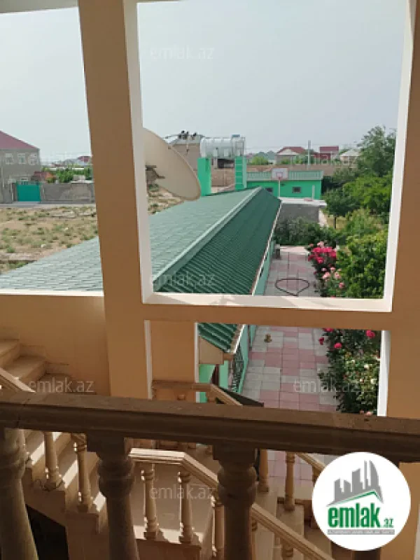 Satılır 6 otaqlı mənzil 115 m²