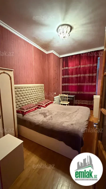 Satılır 3 otaqlı yeni tikili 74 m²