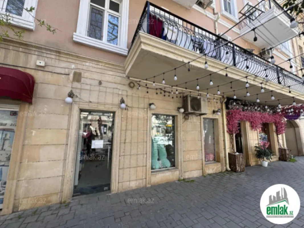 Satılır 1 otaqlı obyekt 32 m²