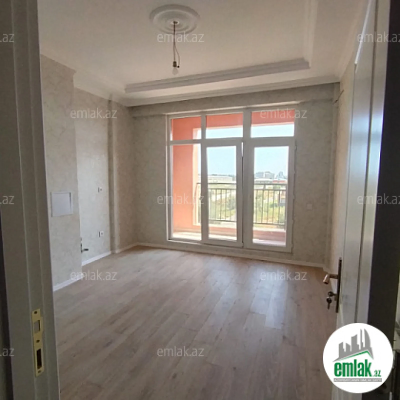 Satılır 1 otaqlı yeni tikili 47 m²
