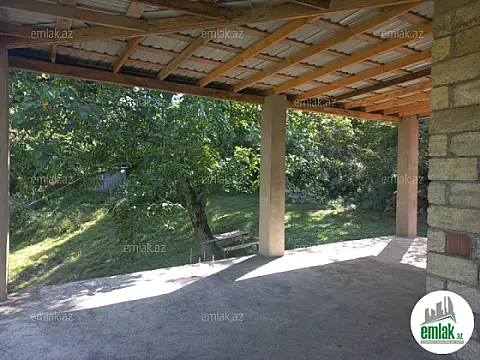 Satılır 5 otaqlı həyət evi 135 m²