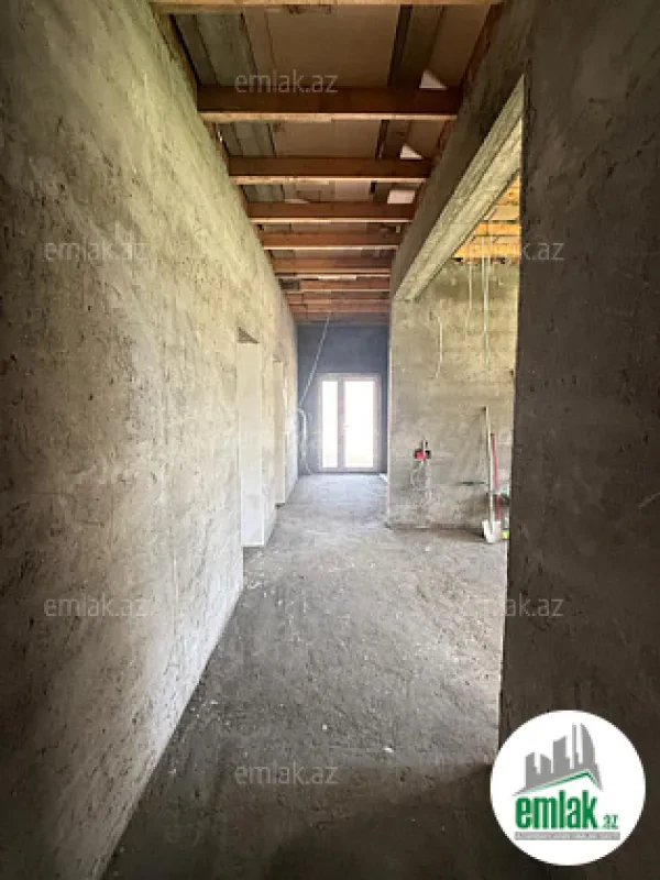 Satılır 5 otaqlı həyət evi 135 m²