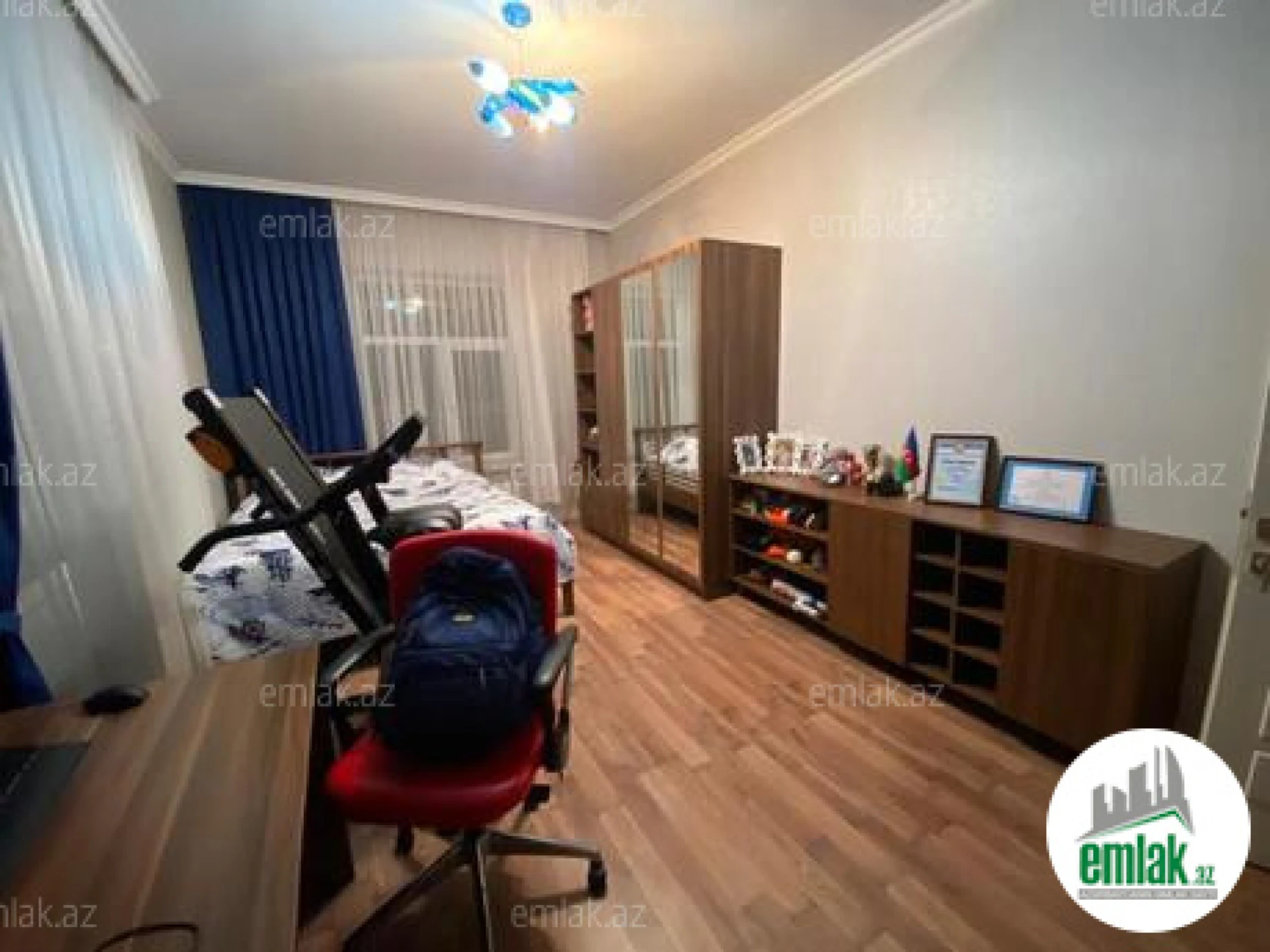 Satılır 7 otaqlı həyət evi 410 m²