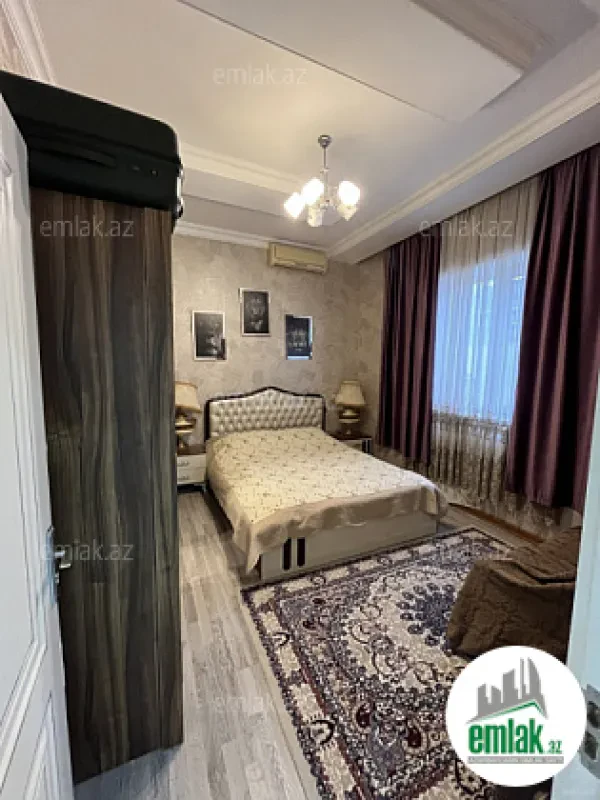 Satılır 4 otaqlı həyət evi 125 m²