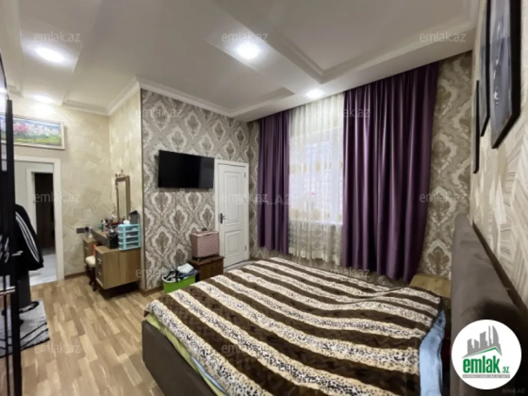 Satılır 4 otaqlı həyət evi 125 m²