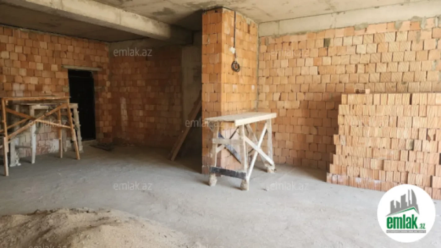 Satılır 2 otaqlı yeni tikili 103 m²