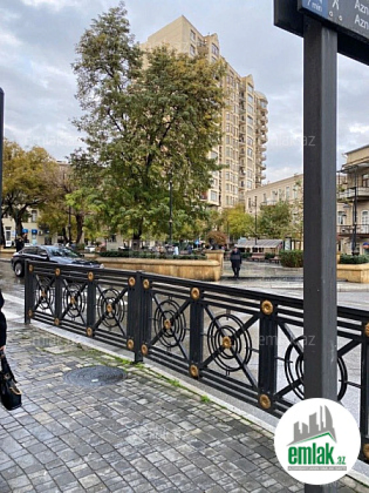 Satılır 2 otaqlı yeni tikili 103 m²