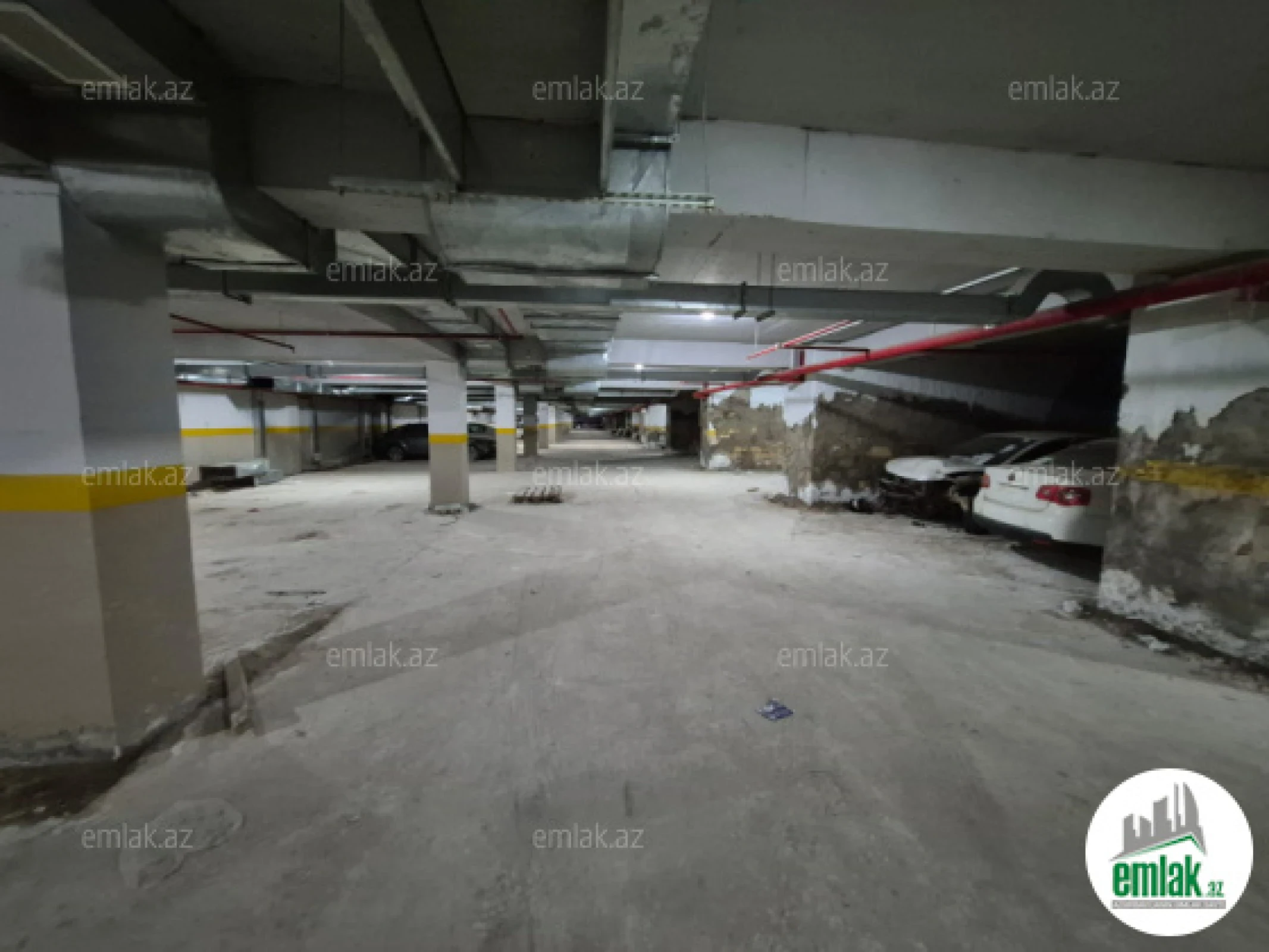 Satılır qaraj 1624.1 m²