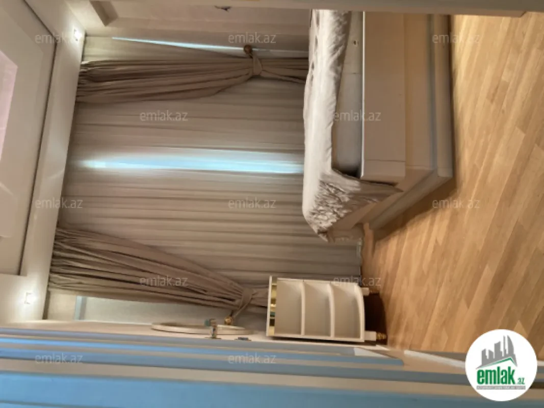 Satılır 3 otaqlı yeni tikili 64 m²