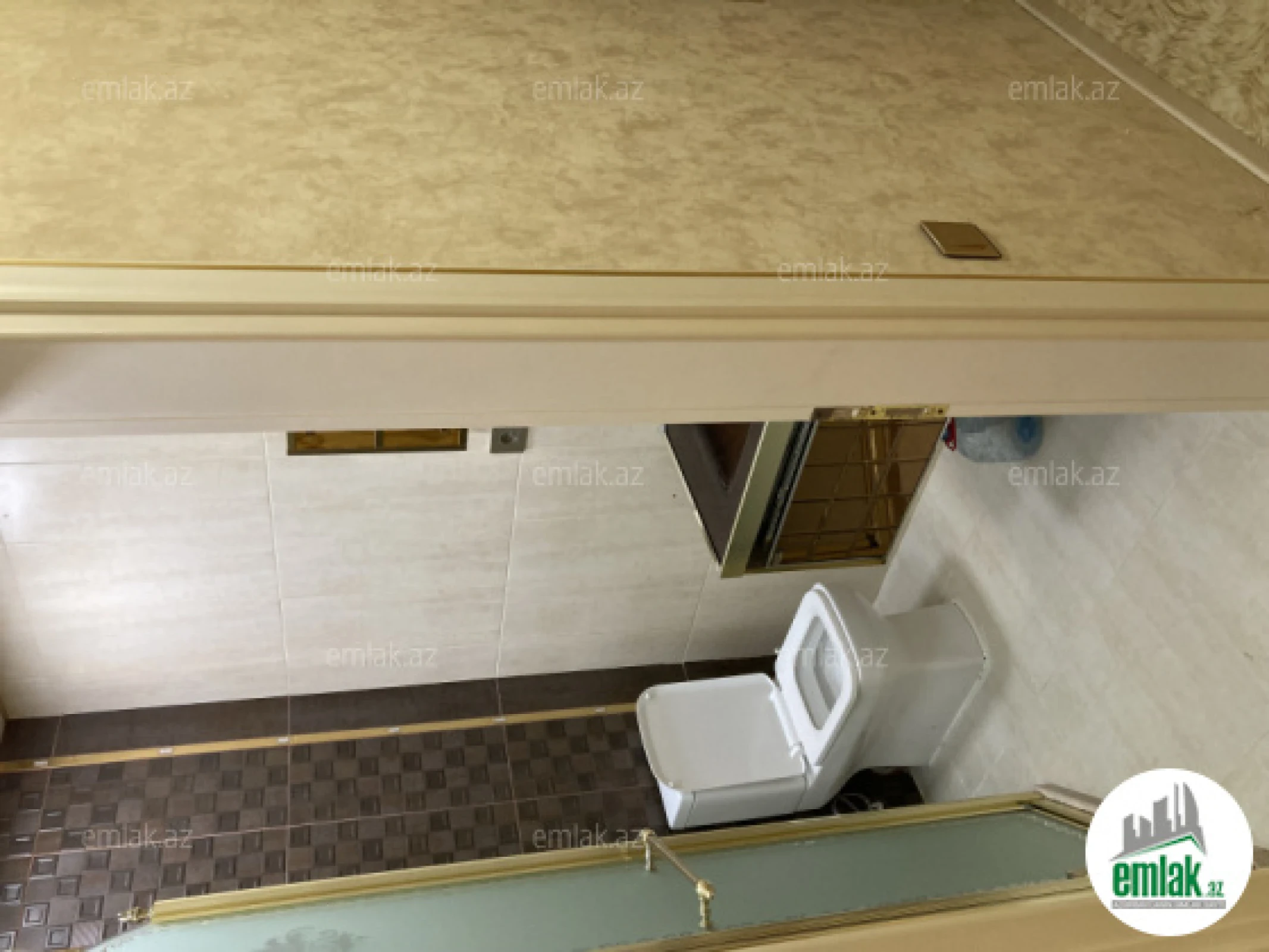 Satılır 3 otaqlı yeni tikili 64 m²