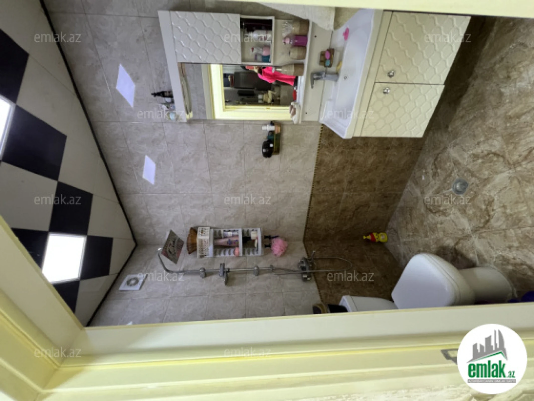 Satılır 2 otaqlı yeni tikili 62 m²