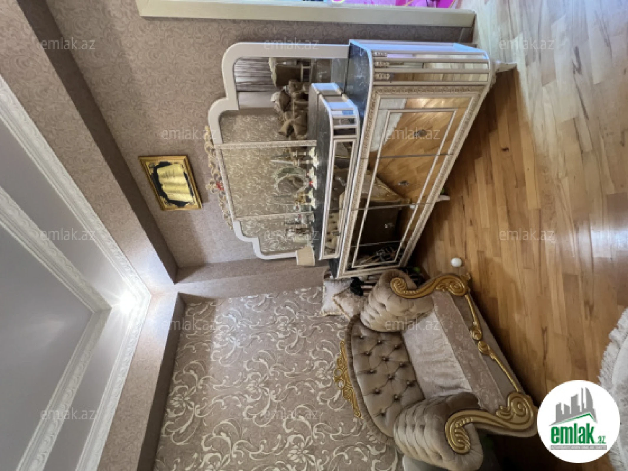 Satılır 2 otaqlı yeni tikili 62 m²