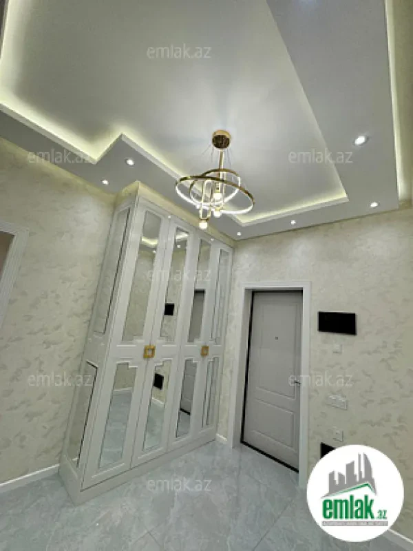 Satılır 3 otaqlı yeni tikili 107 m²