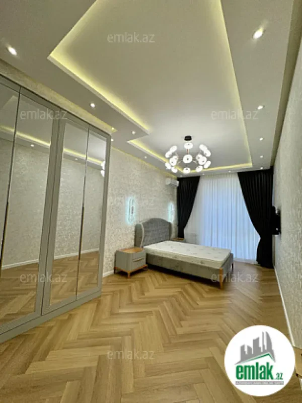 Satılır 3 otaqlı yeni tikili 107 m²
