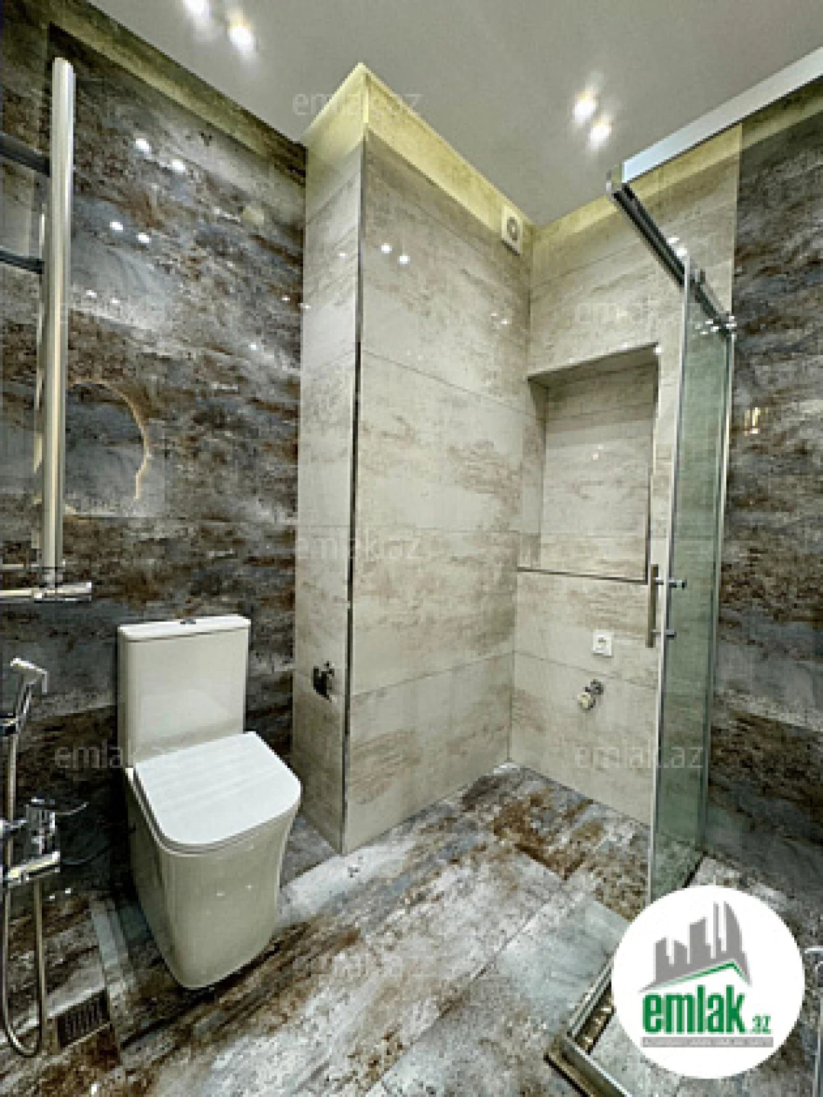 Satılır 3 otaqlı yeni tikili 107 m²