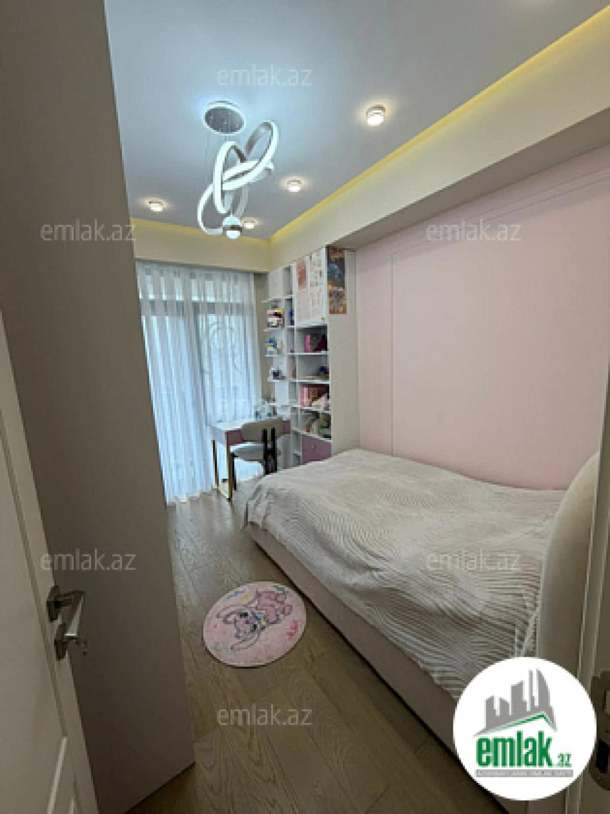 Satılır 3 otaqlı yeni tikili 86 m²