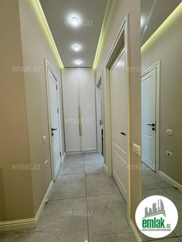 Satılır 3 otaqlı yeni tikili 86 m²