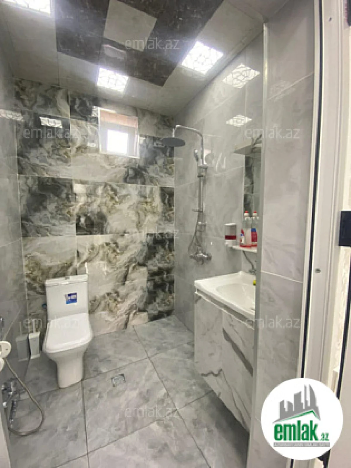 Satılır 3 otaqlı həyət evi 117 m²