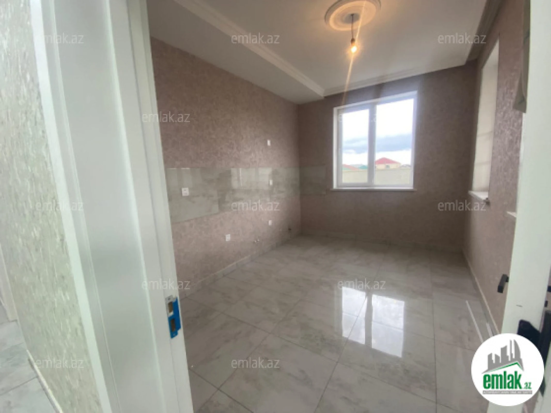 Satılır 3 otaqlı həyət evi 117 m²