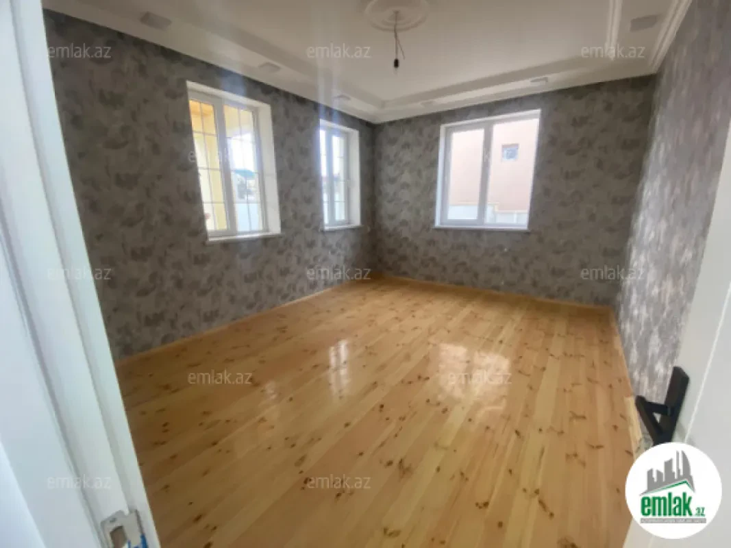 Satılır 3 otaqlı həyət evi 117 m²