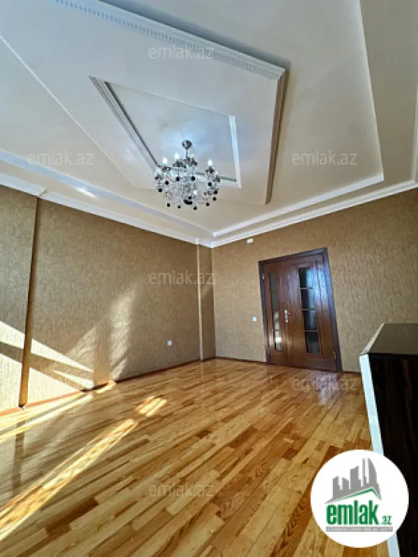 Satılır 3 otaqlı yeni tikili 105 m²