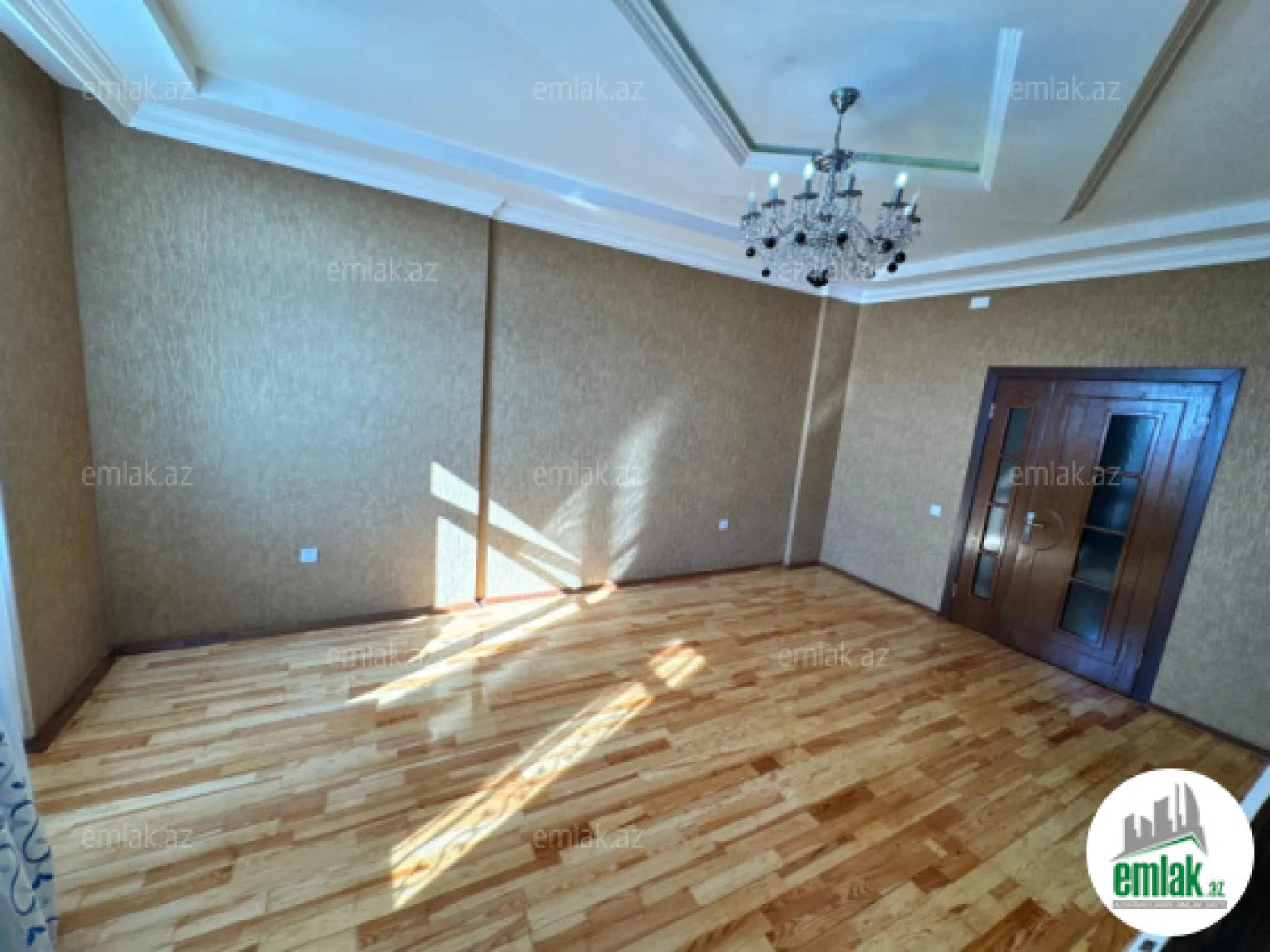 Satılır 3 otaqlı yeni tikili 105 m²