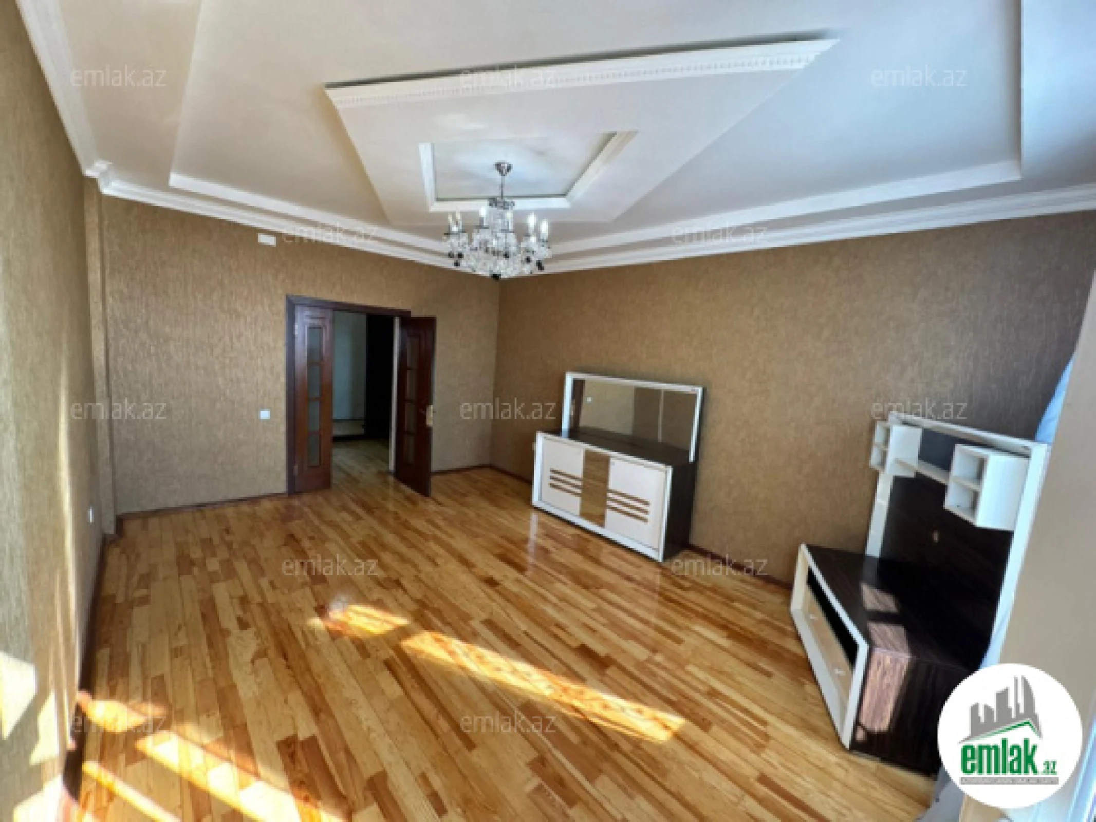 Satılır 3 otaqlı yeni tikili 105 m²