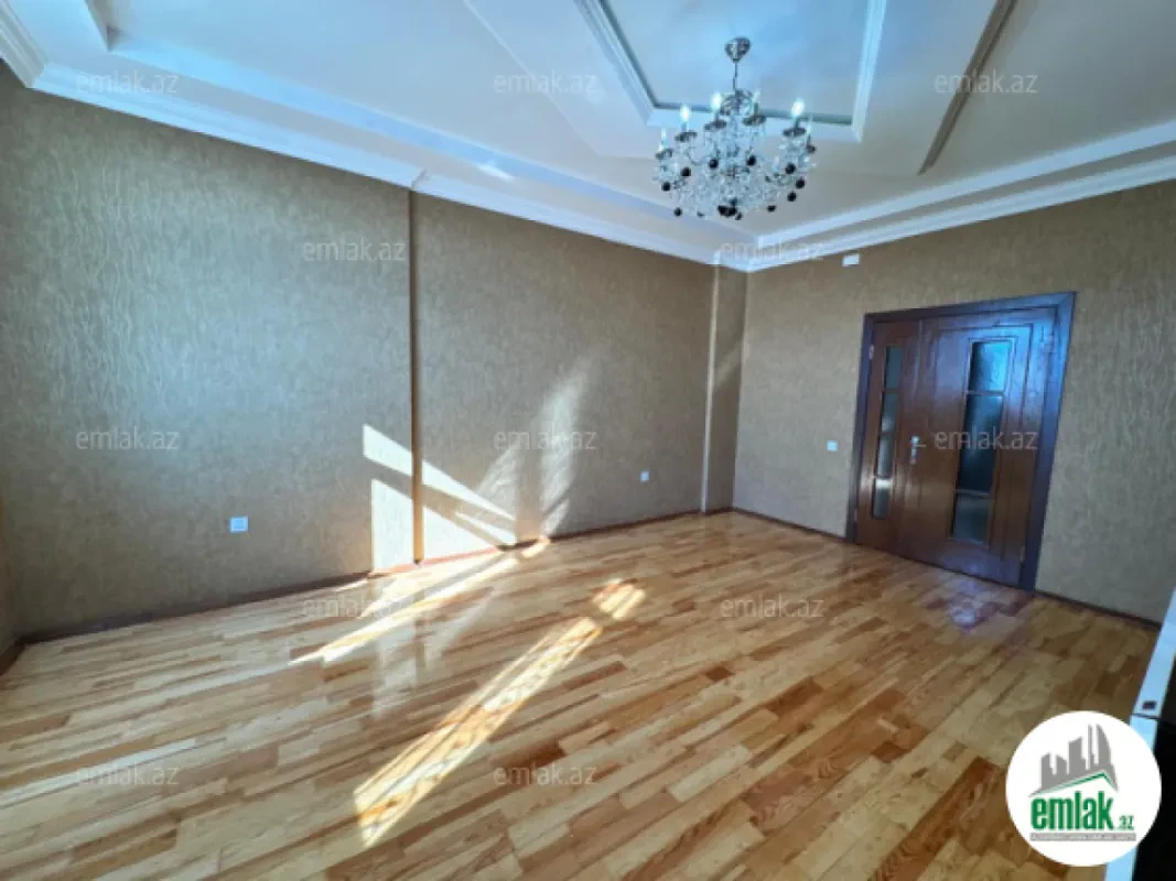 Satılır 3 otaqlı yeni tikili 105 m²