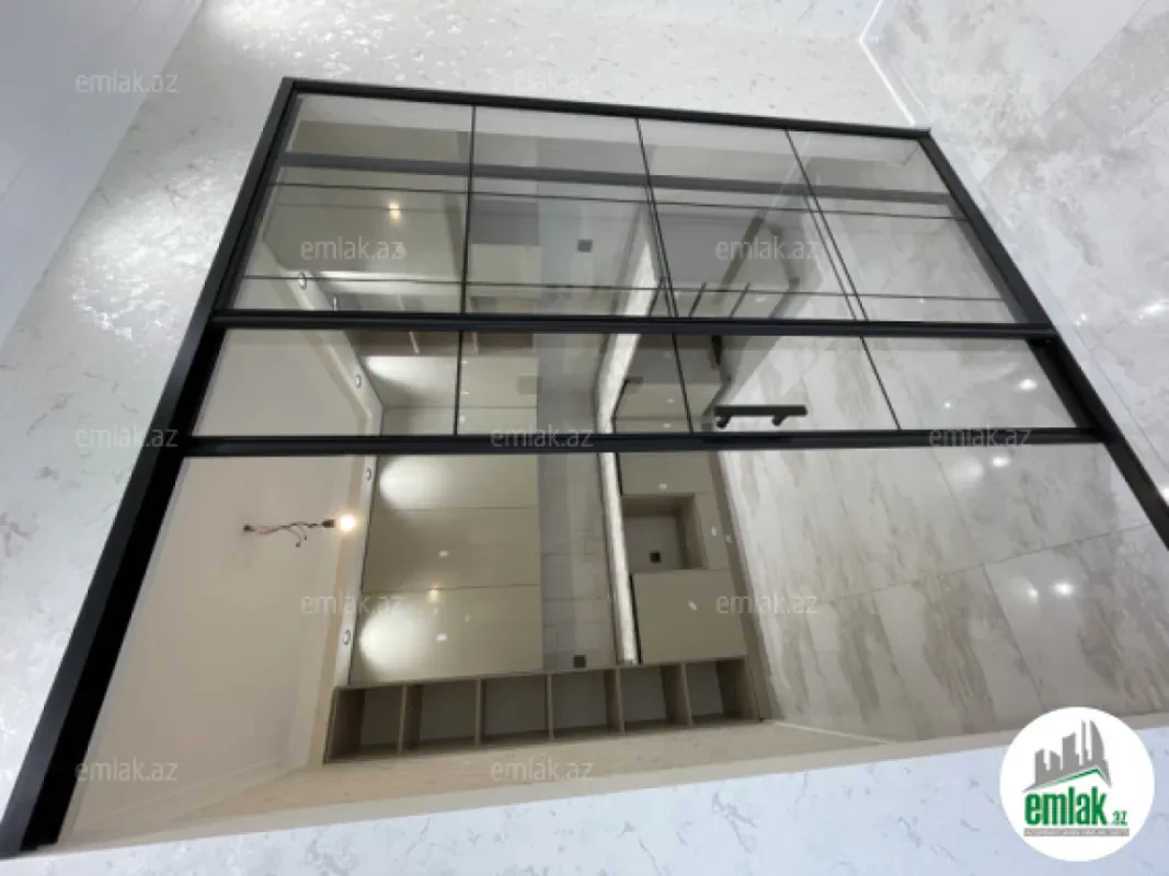 Satılır 3 otaqlı yeni tikili 98 m²