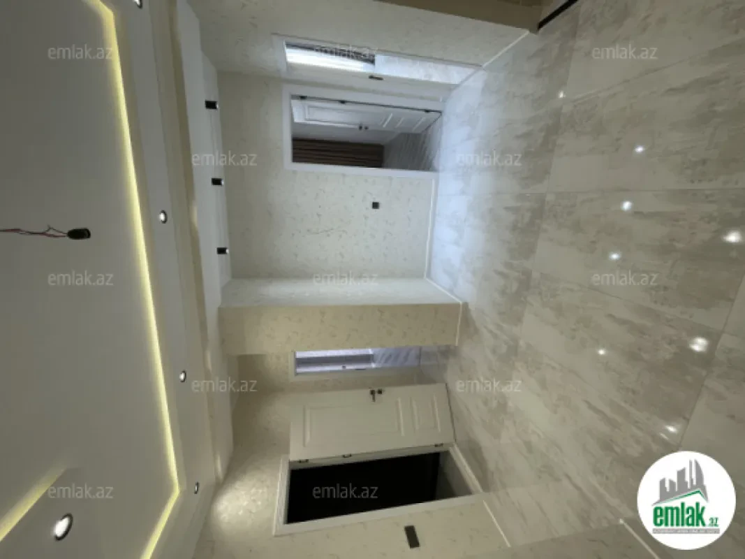 Satılır 3 otaqlı yeni tikili 98 m²