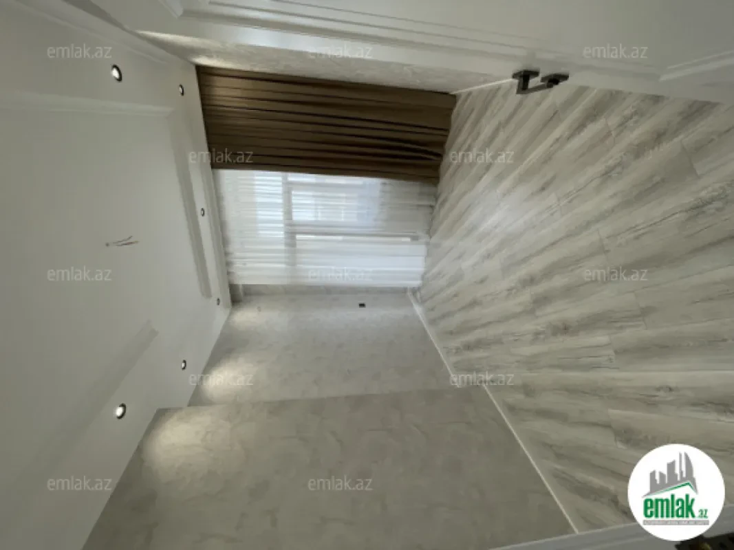 Satılır 3 otaqlı yeni tikili 98 m²