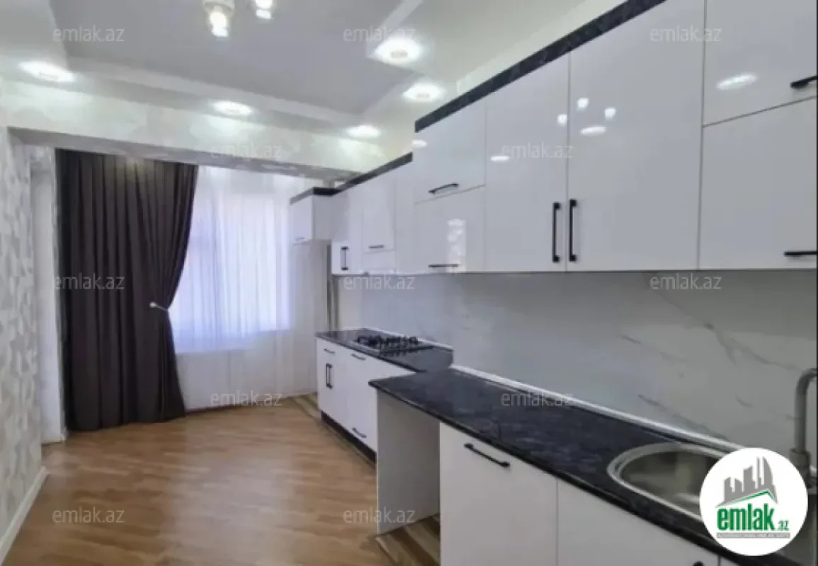 Satılır 2 otaqlı yeni tikili 80 m²