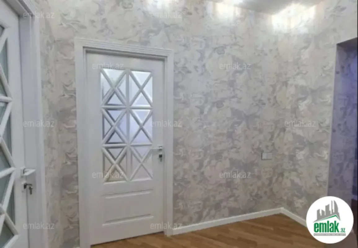 Satılır 2 otaqlı yeni tikili 80 m²