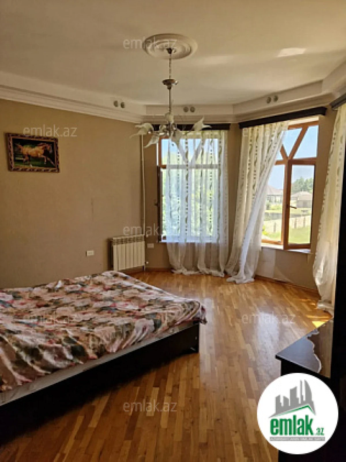 Satılır 4 otaqlı həyət evi 150 m²