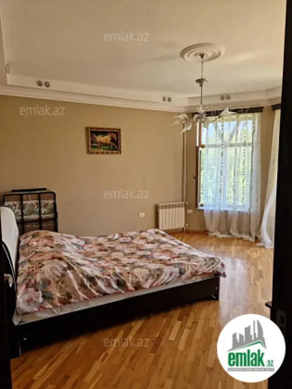 Satılır 4 otaqlı həyət evi 150 m²