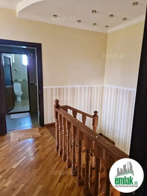 Satılır 4 otaqlı həyət evi 150 m²