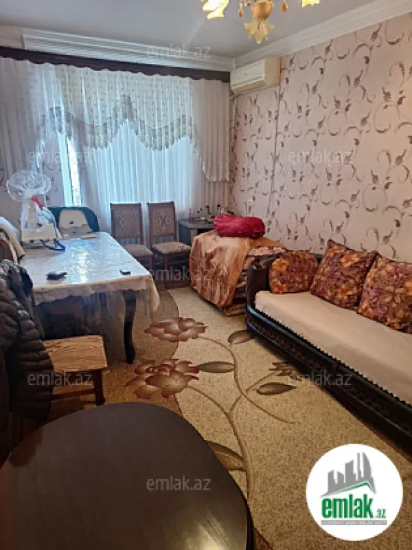 Satılır 3 otaqlı köhnə tikili 60 m²